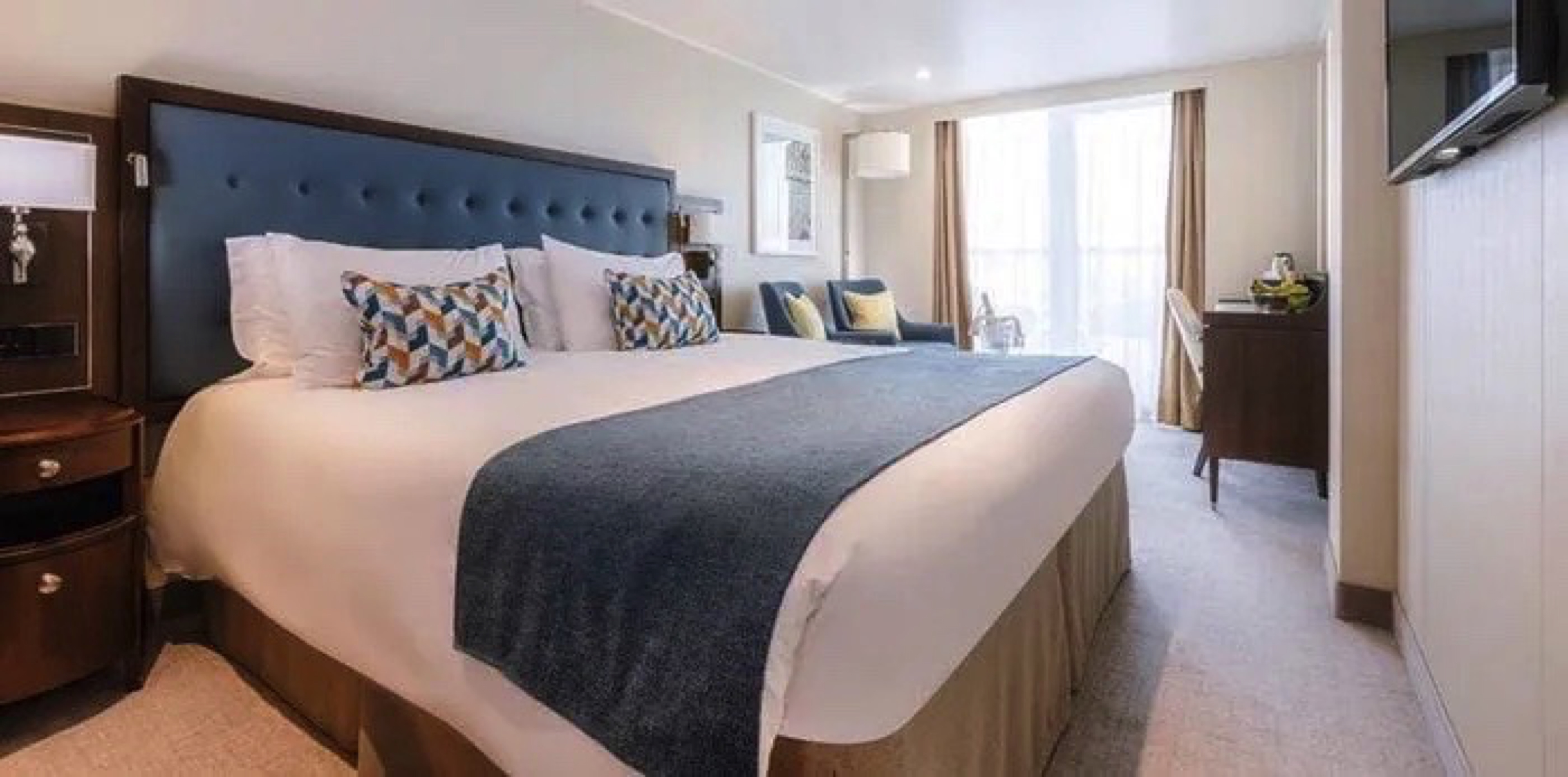 Standard Twin with Balcony